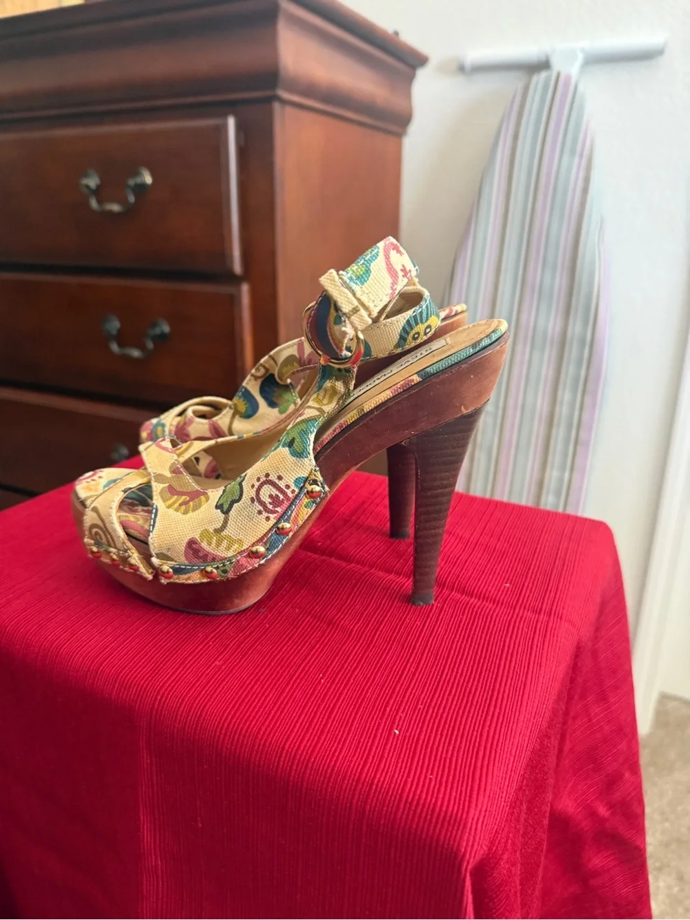 Steve Madden Floral Multi-Color Canvas Slingback Wedge Sandals